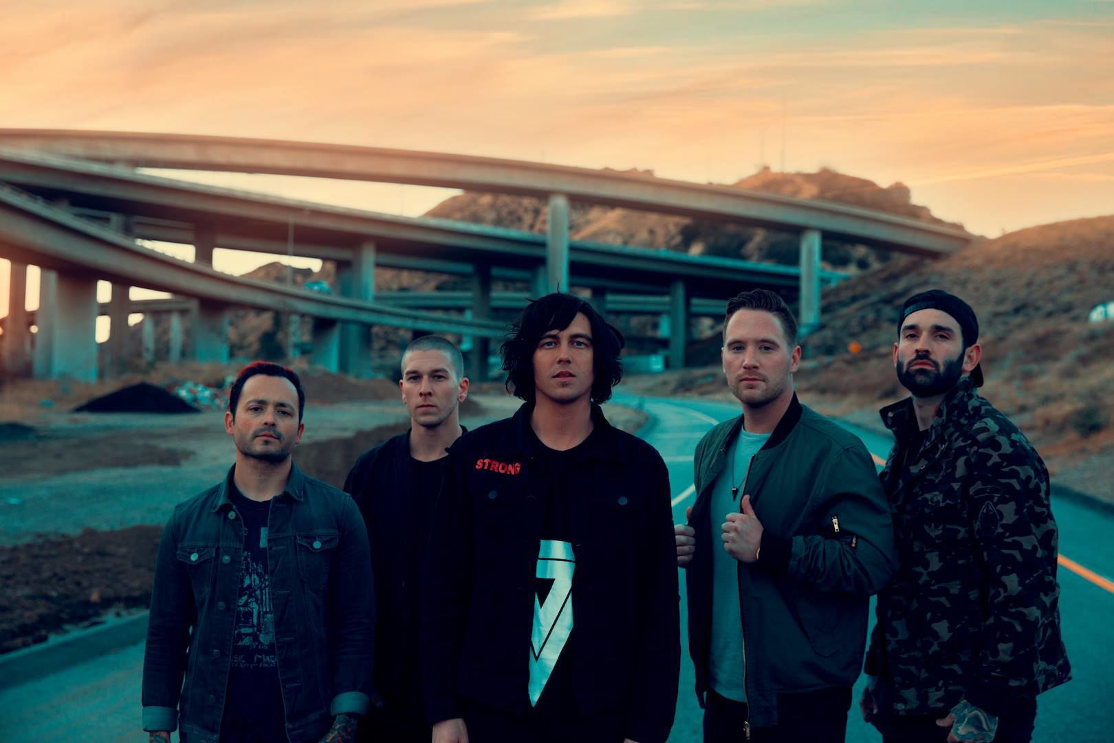 Sleeping With Sirens - How It Feels To Be Lost